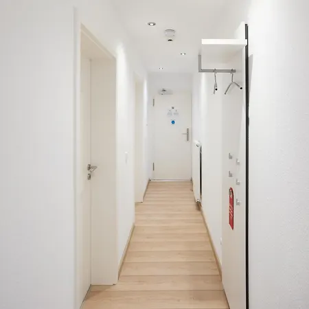Boarding Aparthotel *
